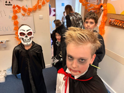 WhatsApp Image 2025-10-27 at 11.14.34.jpeg