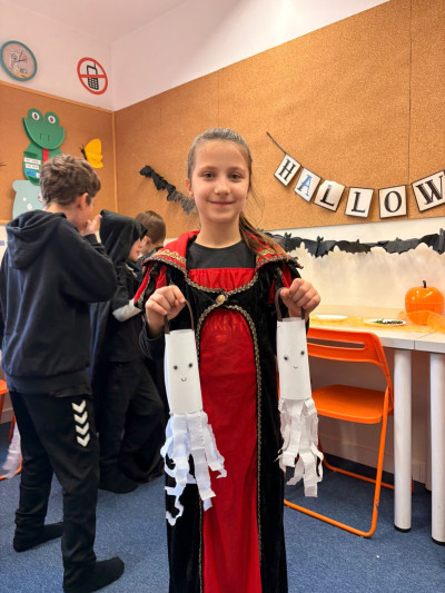 WhatsApp Image 2025-10-27 at 11.14.37.jpeg