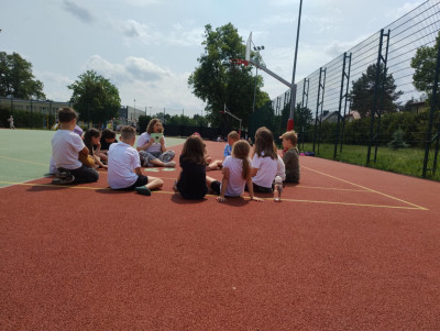 dd6fafe7-f419-47c4-a04b-a1980d7db01e.jfif