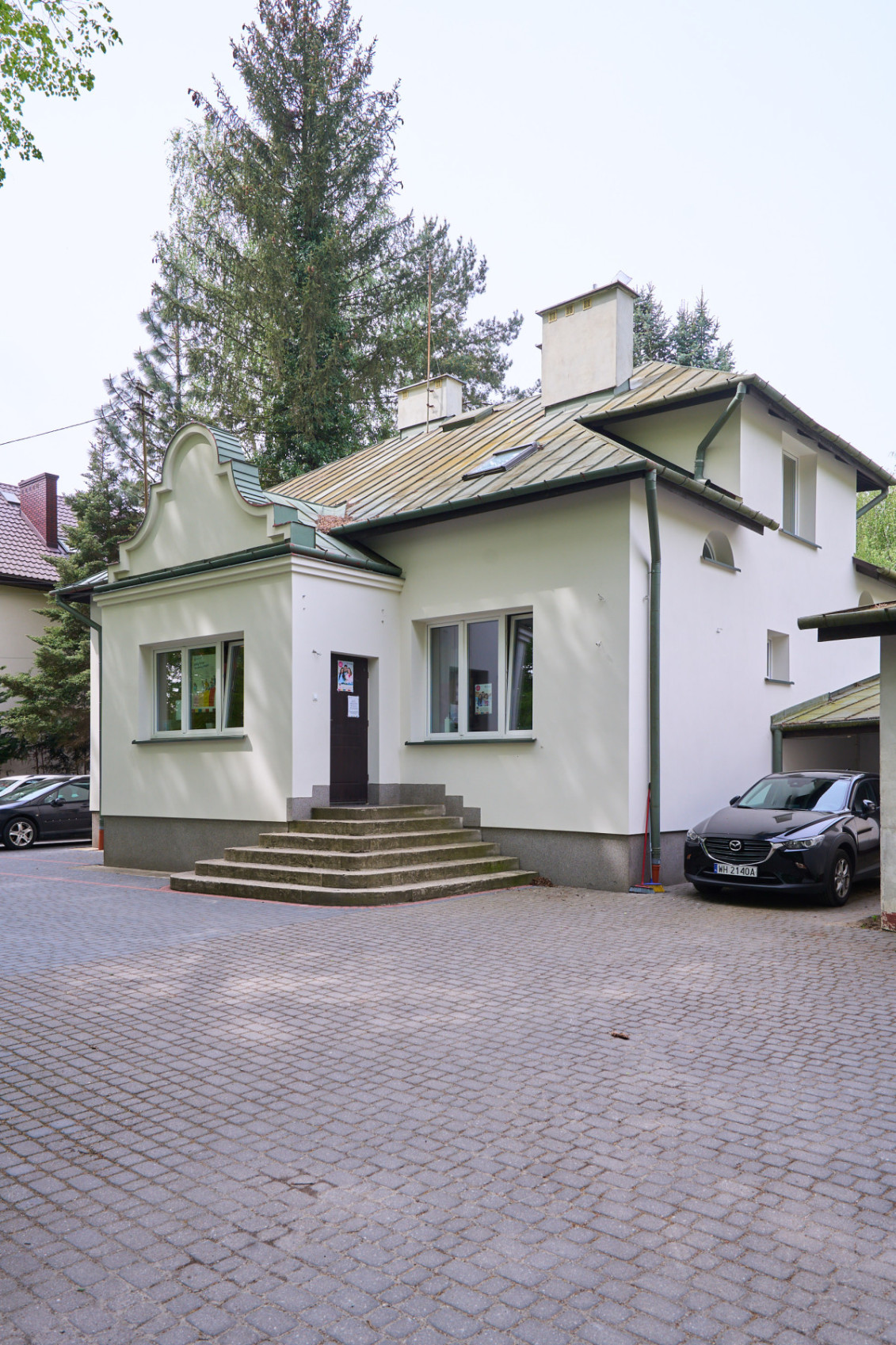 K - budynek z zewnątrz_DSC03533.jpg